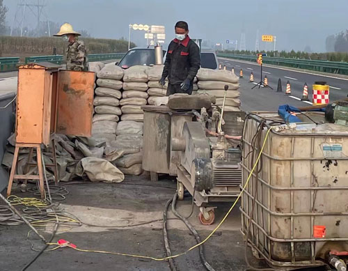 雨湖高速公路高压注浆